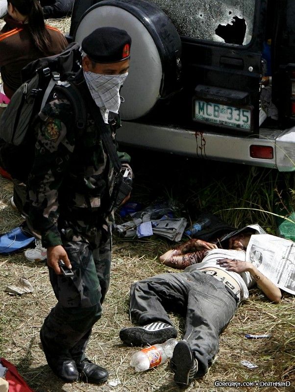 journalists-politicians-massacred3-Ampatuan-Philippines-nov23-09.jpg