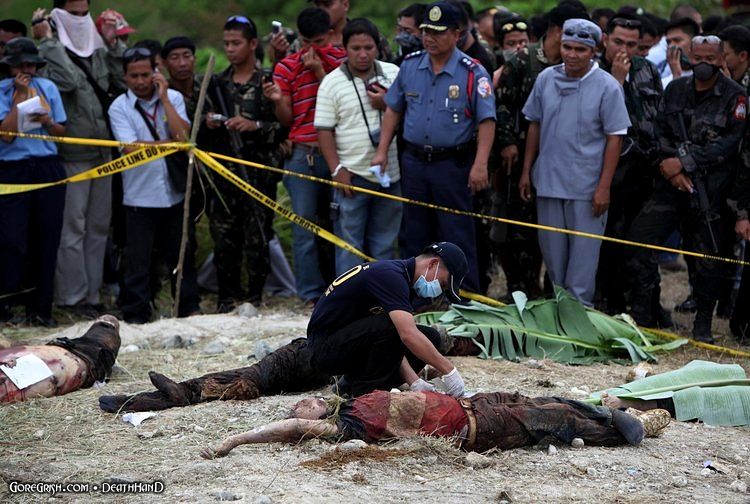 journalists-politicians-massacred40-Ampatuan-Philippines-nov23-09.jpg