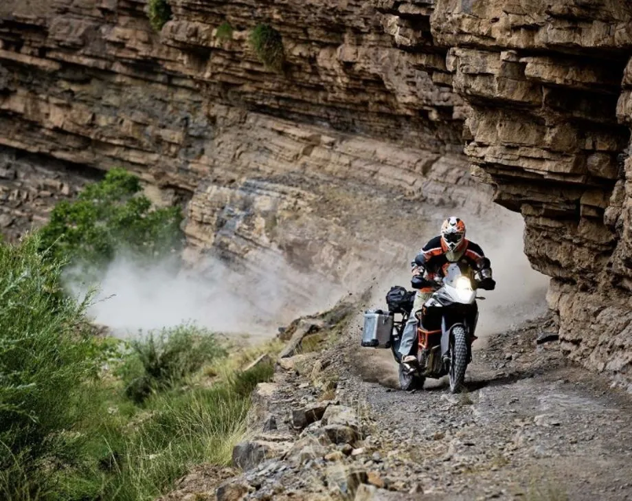 ktm-1190-920-24.webp