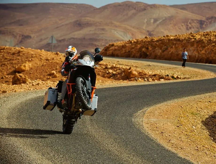 ktm-1190-920-35.webp