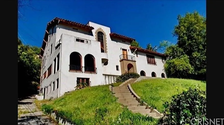 la-murder-house-12.jpeg.jpg
