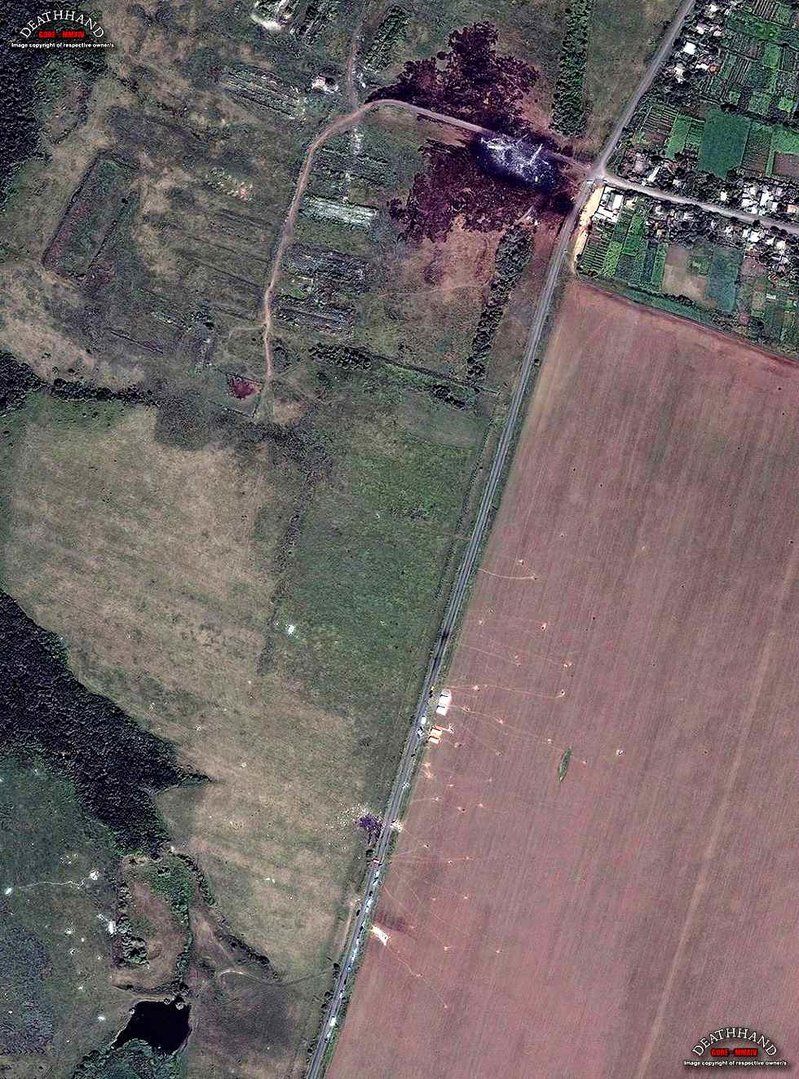 malaysia-airliner-shot-down-aerial-view-scene-2-main-Donetsk-UA-jul17-14.jpg