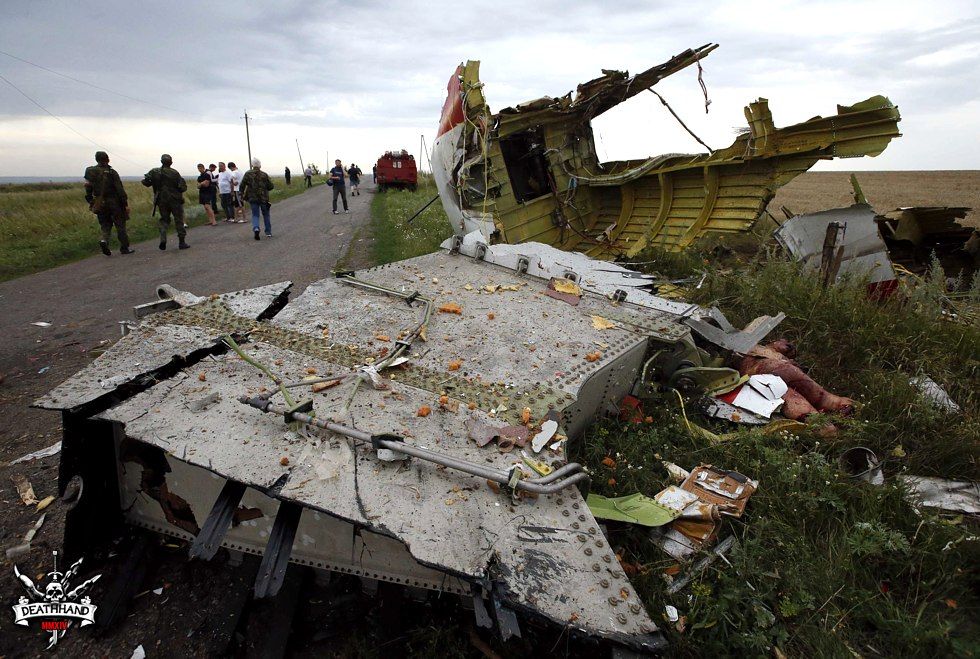 malaysia-airliner-shot-down-bodies-9-Donetsk-UA-jul17-14.jpg