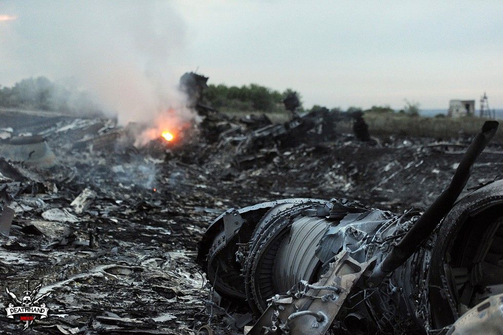 malaysia-airliner-shot-down-wreckage-11-Donetsk-UA-jul17-14.jpg