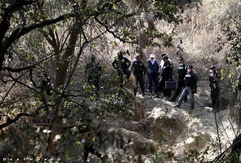 mass-grave-13-abducted-found3-MX-aug22-13.webp