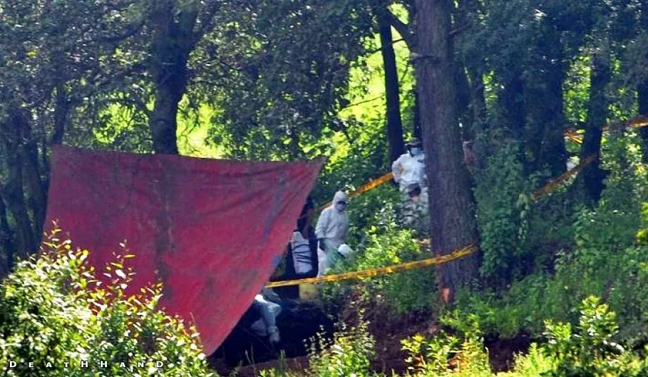mass-grave-13-abducted-found4-MX-aug22-13.webp