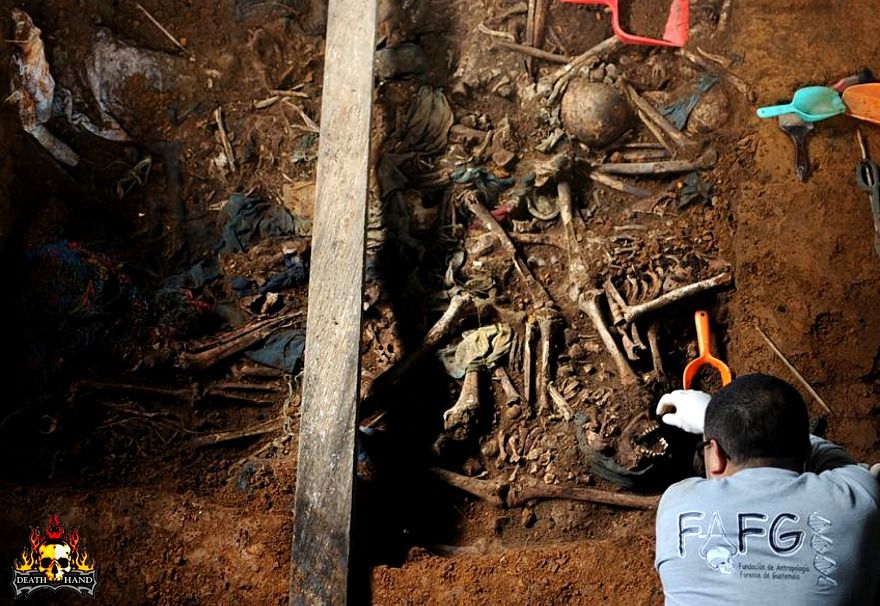 mass-graves-exhumed-civil-war13-Guatemala-1980s.jpg