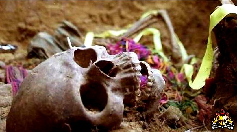 mass-graves-exhumed-civil-war2-Guatemala-1980s.jpg