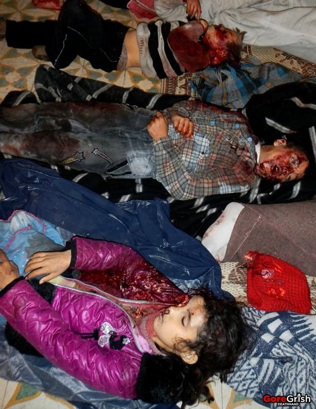 massacre-victims54-Al-Hula-Syria-may25-12.jpg