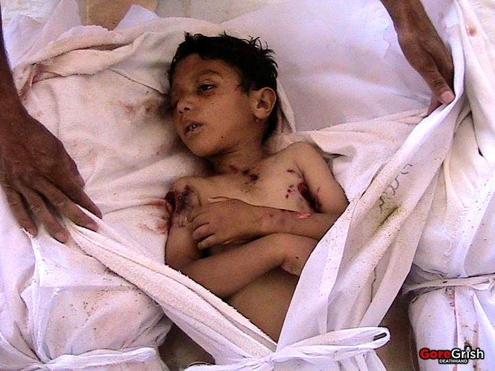 massacre-victims58-Al-Hula-Syria-may25-12.jpg