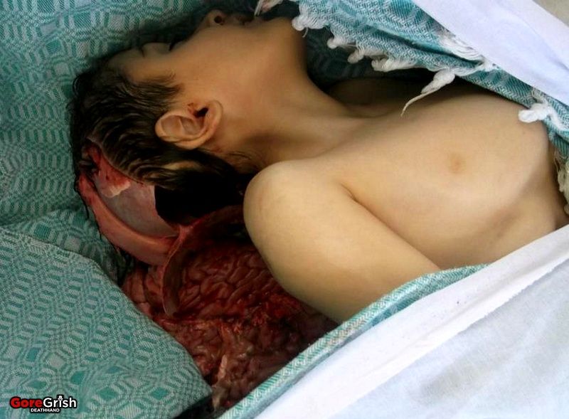 massacre-victims7-Al-Hula-Syria-may25-12.jpg