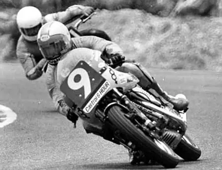 Mike_Hailwood_Ducati_750SS.webp