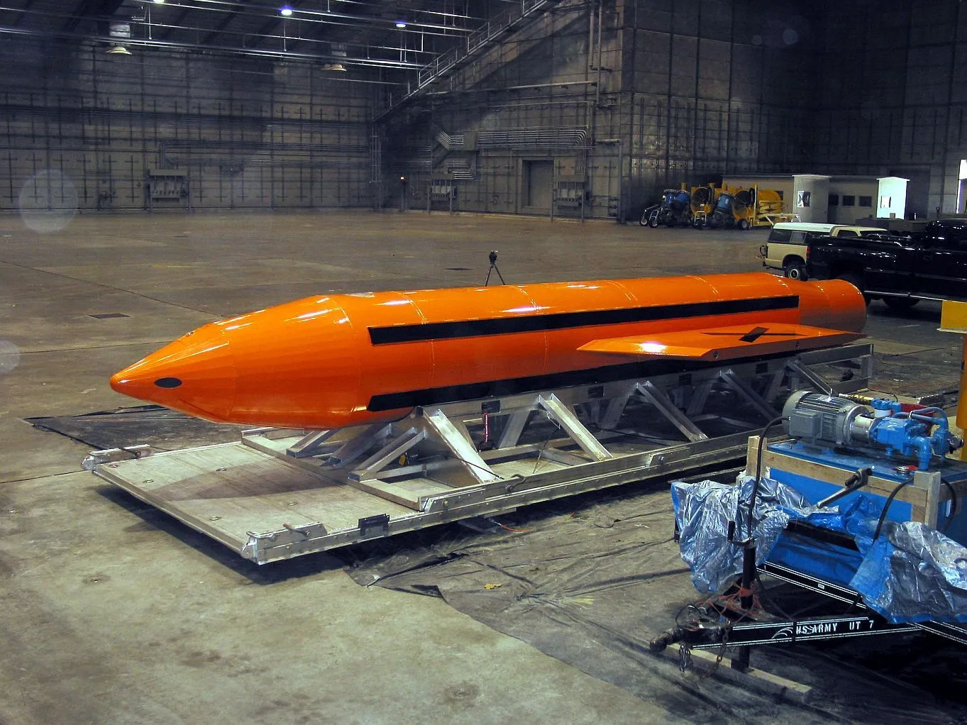 MOAB_bomb kl.webp