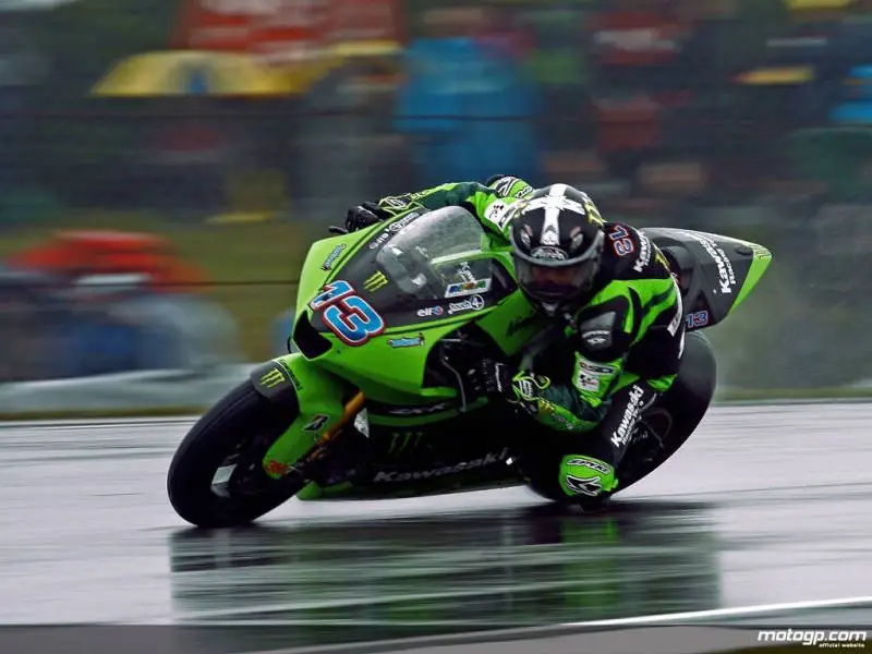 Moto_GP_2008_Kawasaki_Anthony_West_Indianapolis_01.webp