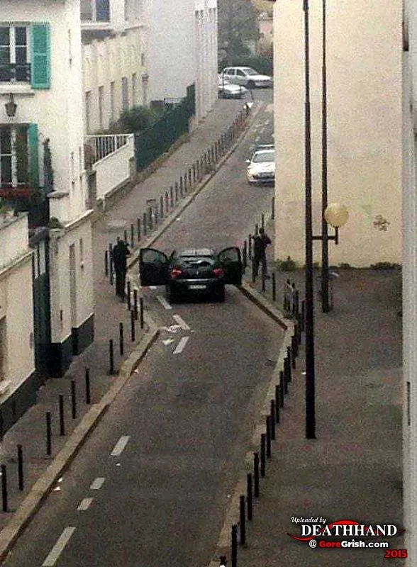 news-charlie-hebdo-offices-attack-1-Paris-FR-jan-7-15.webp