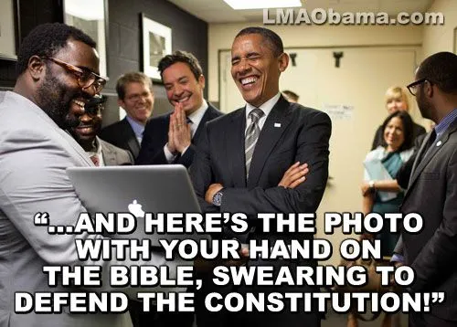 obama-photo-bible (1).webp