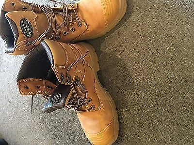 Oliver-ATs-work-boots.webp