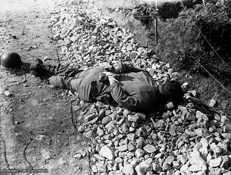 one-of-4-us-soldiers-executed-by-n-koreans2-jul21-50.jpg