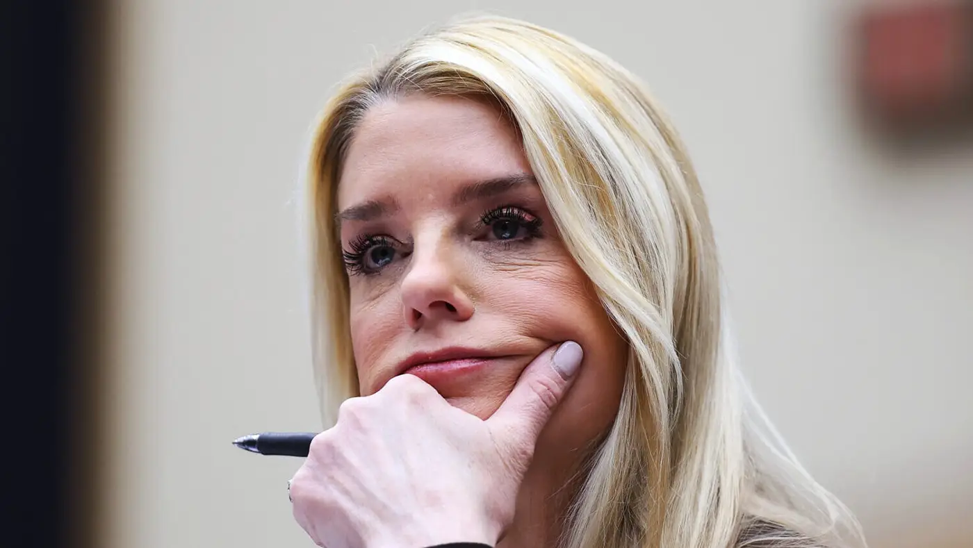 Pam Bondi 2.webp
