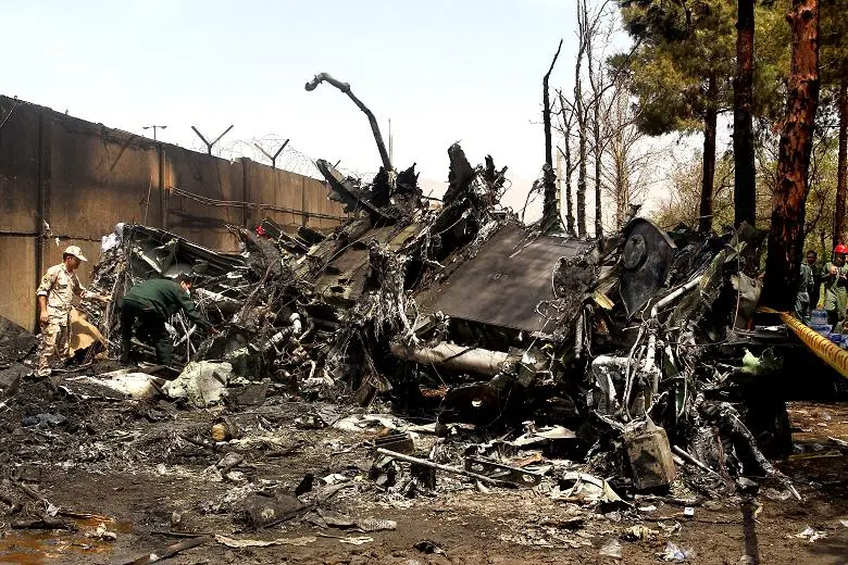 plane-crash-sepahan-airlines-3-Tehran-IR-aug10-14.jpg-large.webp