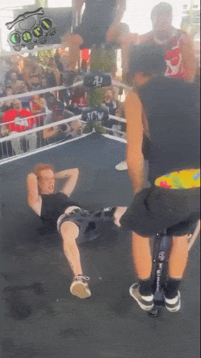 pogostick in die eier-CC#3.gif