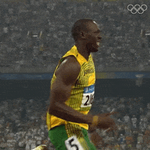 running-usain-bolt.gif