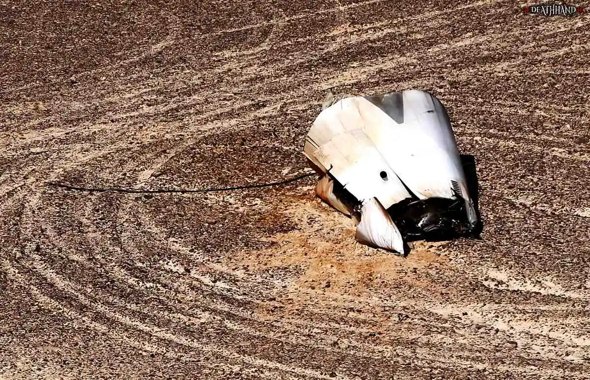russian-passenger-jet-breaks-up-crashes-in-desert-27-Sinai-EG-oct-31-15.webp