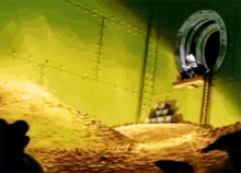 ScroogeMcDuckducktails-money.gif
