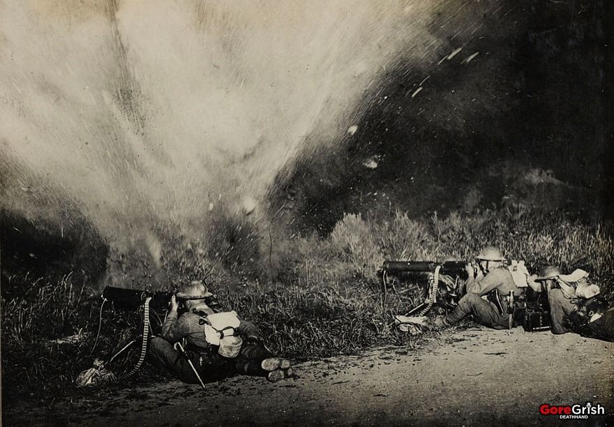 shell-hits-infront-british-gunners-Cambrai-oct8-1818.jpg