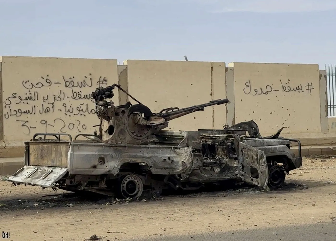 Sudan conflict 3 - Destroyed truck with mounted antu-aircraft gun - Sudan - Apr 15 2023.webp