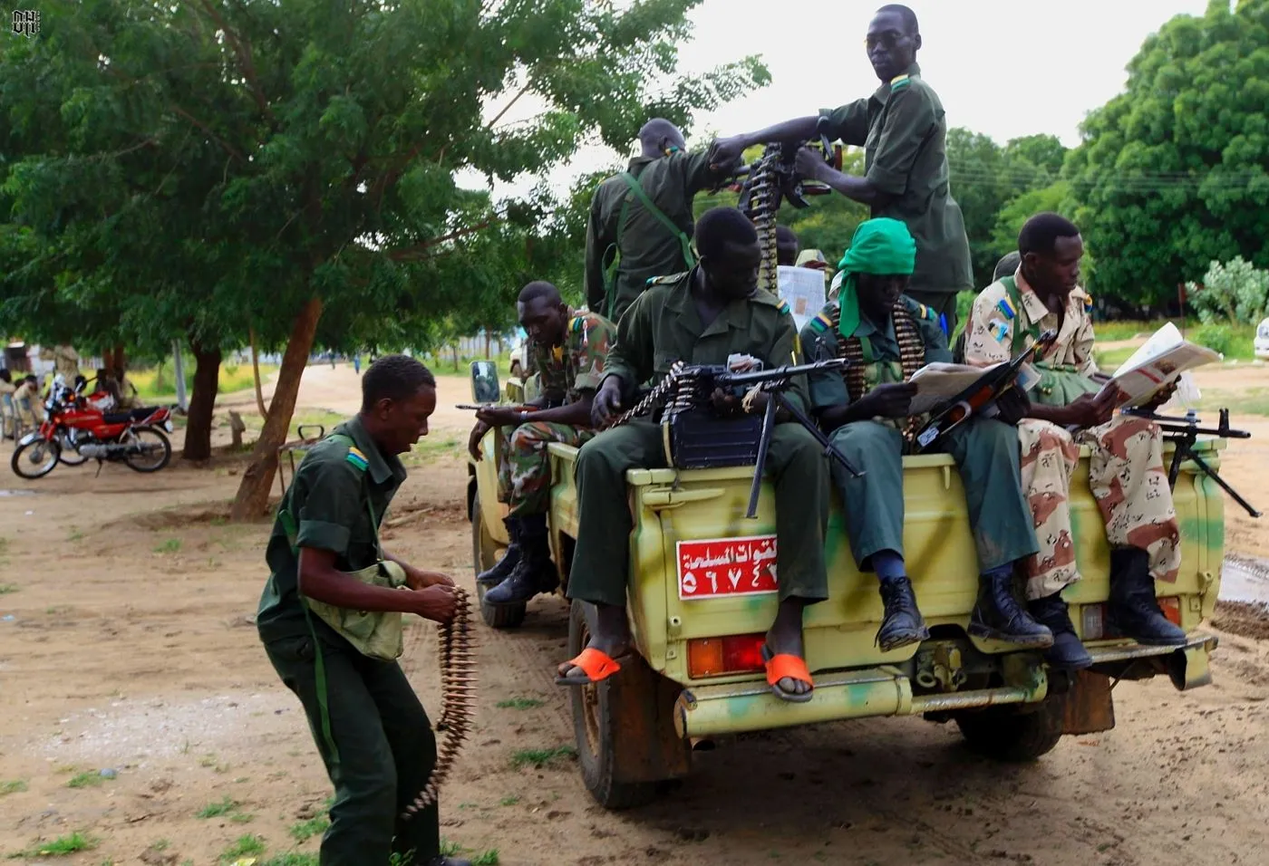 Sudan conflict 4 - Sudenese government soldiers - Sudan - Apr 2023.webp