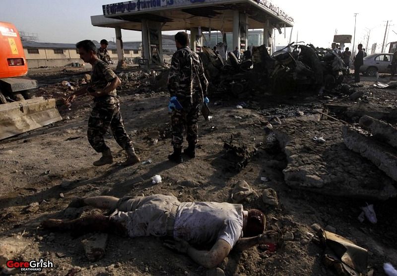 suicide-bomb-attack7-Kabul-AF-sep18-12.jpg