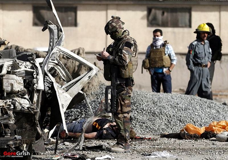 suicide-bomb-attack8-Kabul-AF-sep18-12.jpg