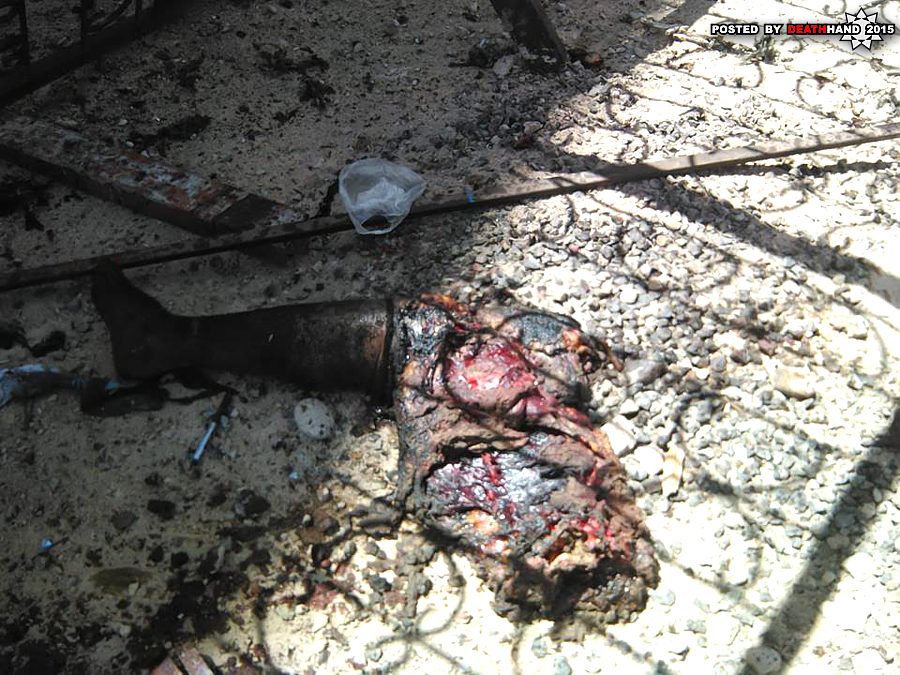 suicide-bomber-blows-self-up-at-mosque-entrance-17-Sanaa-YE-mar-20-15.jpg