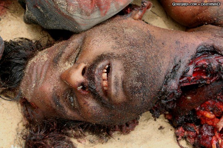 tamil-fighters-killed-by-srilankan-troops20-Korattanam-India-2009.jpg