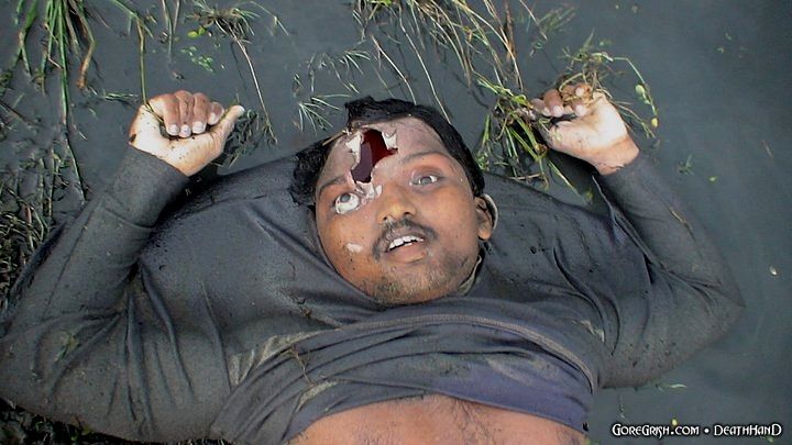tamil-fighters-killed-by-srilankan-troops28-Korattanam-India-2009.jpg