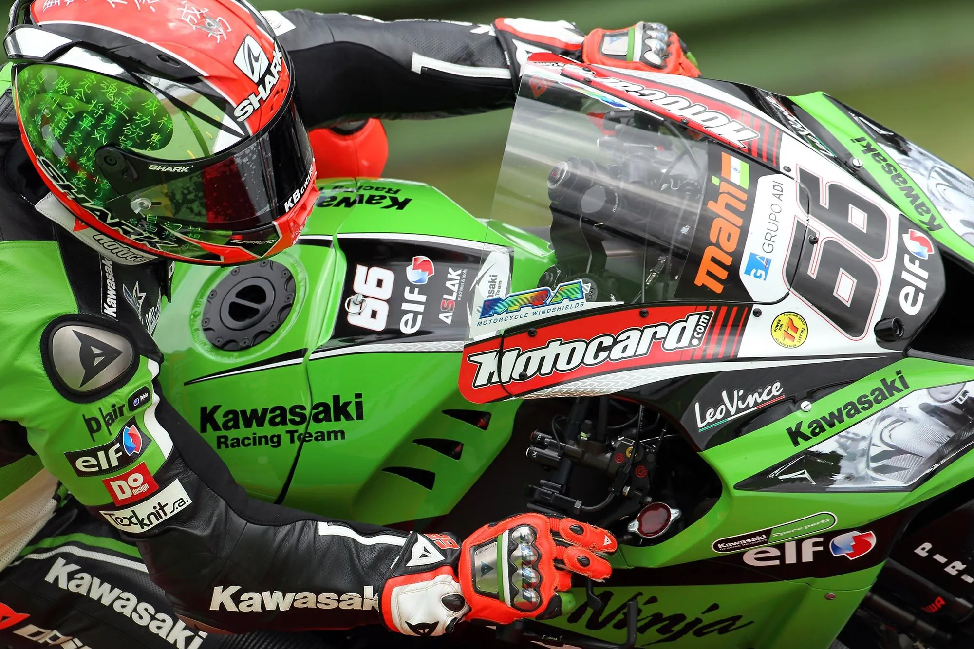 tom-sykes-superpole-qualifying-wsbk-Imola-Kawasaki-Racing.webp