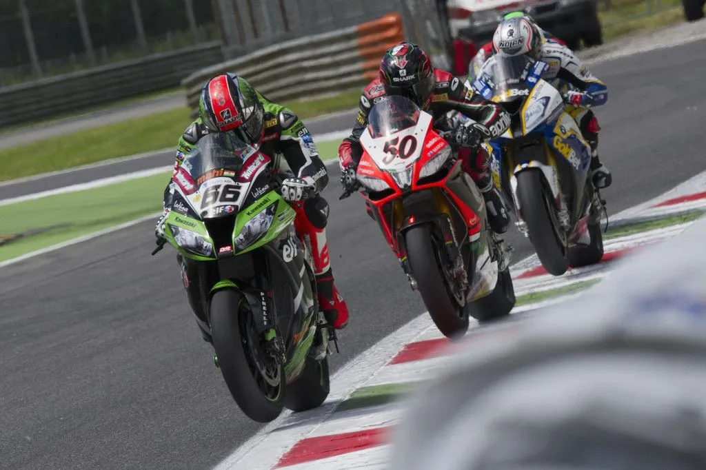 Tom+Sykes+World+Superbikes+Race+miYkasUP8qZx.webp