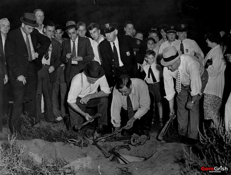 torso-murders16-coroner-Cleveland-OH-1934-38.jpg