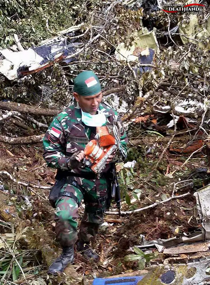 trigana-air-services-atr42-300-twin-turboprop-plane-crash-4-Papua-ID-aug-16-15.webp