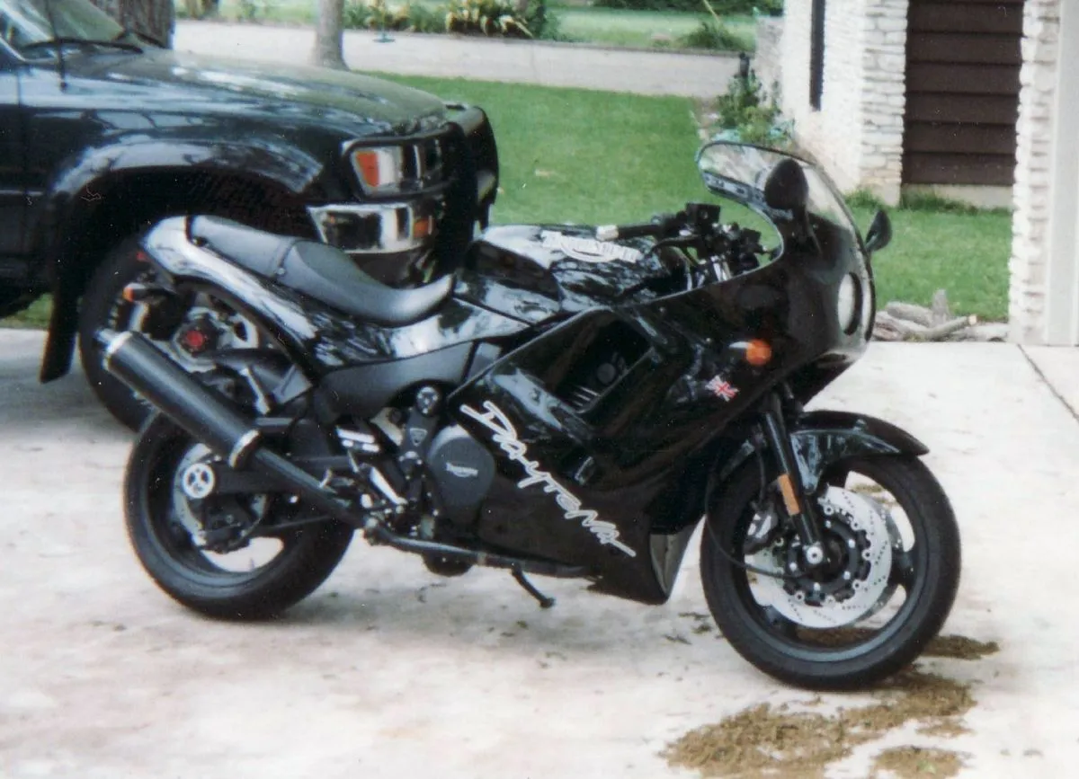 triumph90095.webp