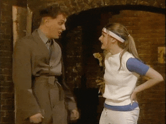 tumblr_8ea45bc9ff033f5f642372adba3062c2_d82d1ba5_540.gif