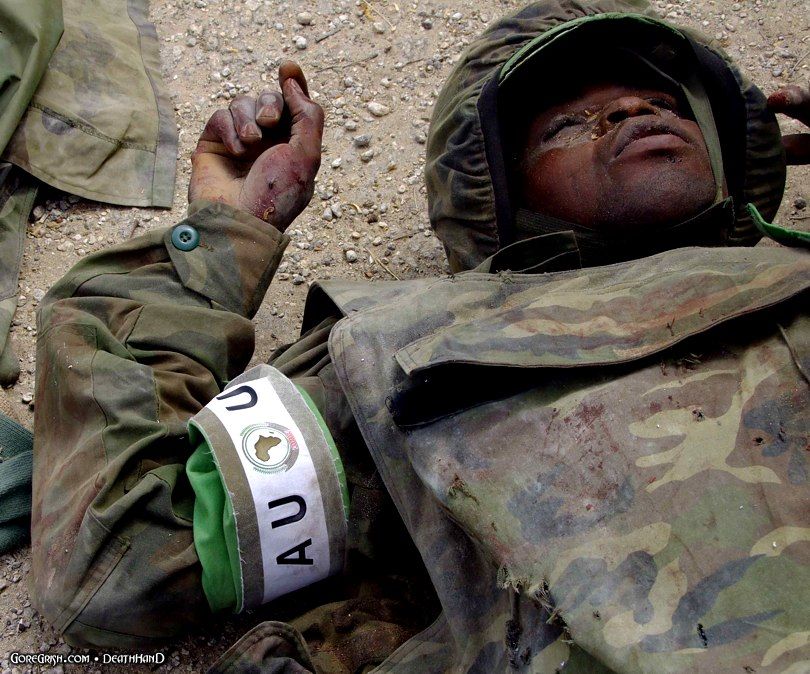 updf-soldier4-Mogadishu-oct24-10.jpg