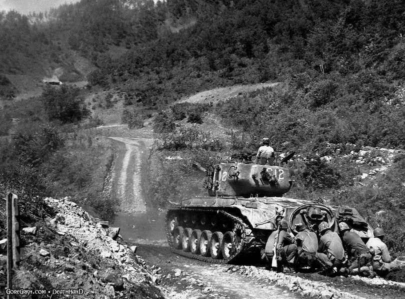 us-tanks-fires-on-communist-position-Hongchon-may22-51.jpg