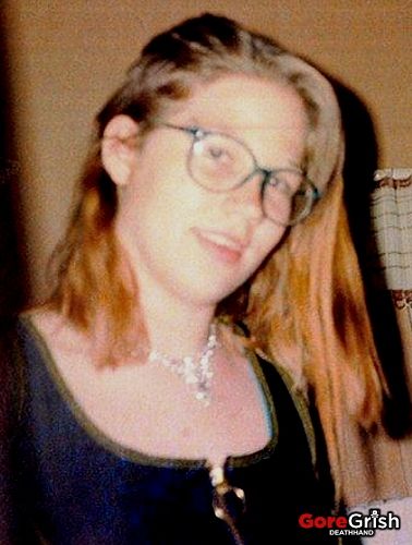 victim-jennifer-esson-15-found-1995-Newport-Ore-US.jpg