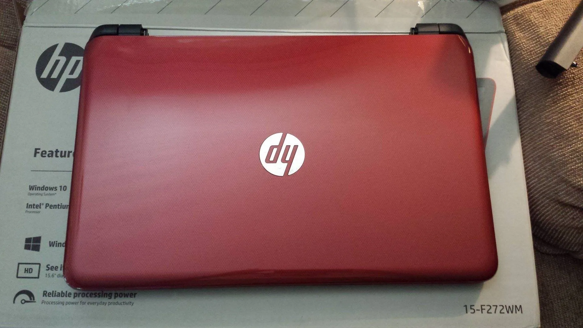 VictoriasnewLAPTOP.webp