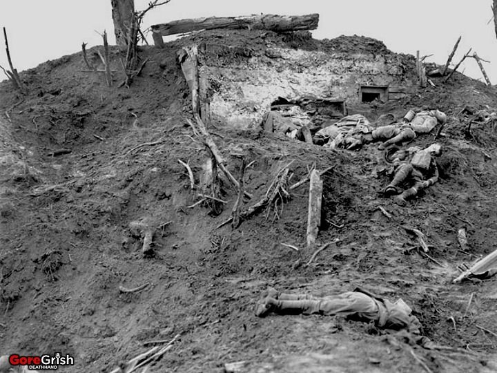 ww1-dead-aussie-soldiers-Menin-sep1917.jpg