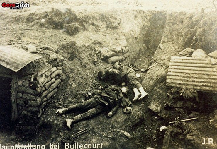ww1-dead-british-soldiers-Bullecourt.jpg