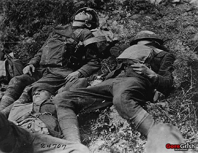 ww1-dead-us-soldiers.jpg