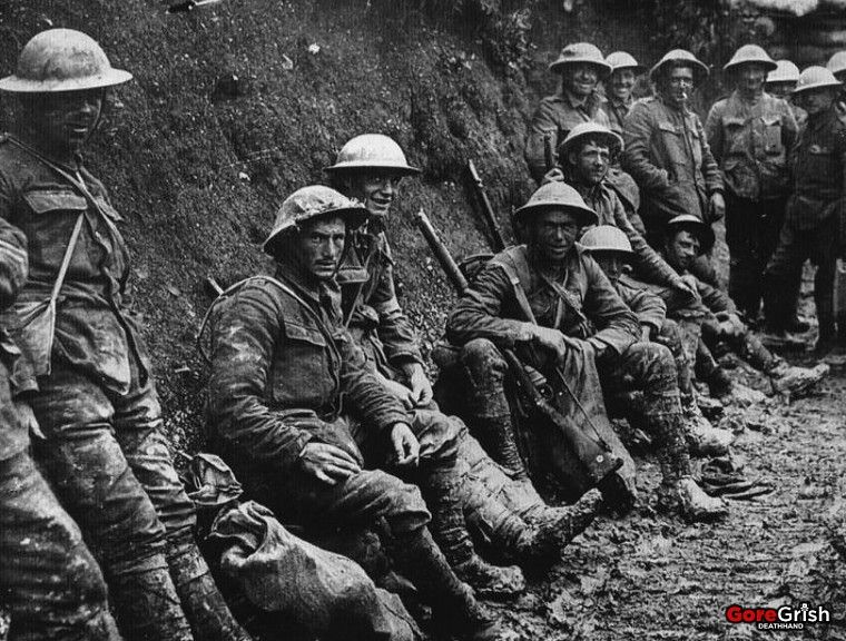 ww1-royal-irish-rifles-Somme-july1916.jpg